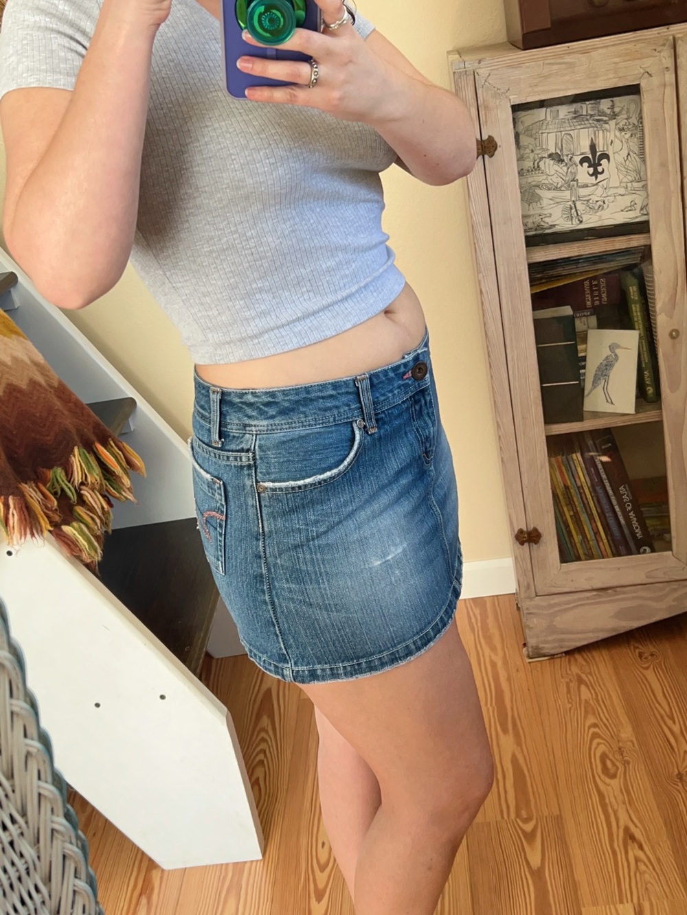 Vintage Y2K American Eagle Faded Denim Super Mini Skirt Low rise Pink Rhinestone - Picture 4 of 12